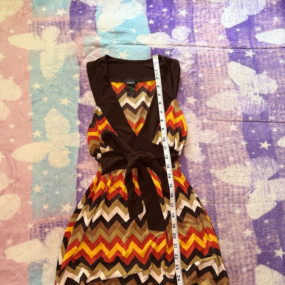 Rue21 Multicolor Chevron Dress